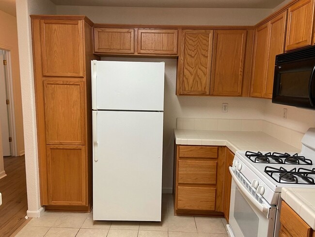 Building Photo - Sparks Single Story Home Near Red Hawk Golf Course