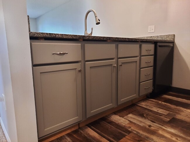 Building Photo - 1114-1116 East McKinley Avenue