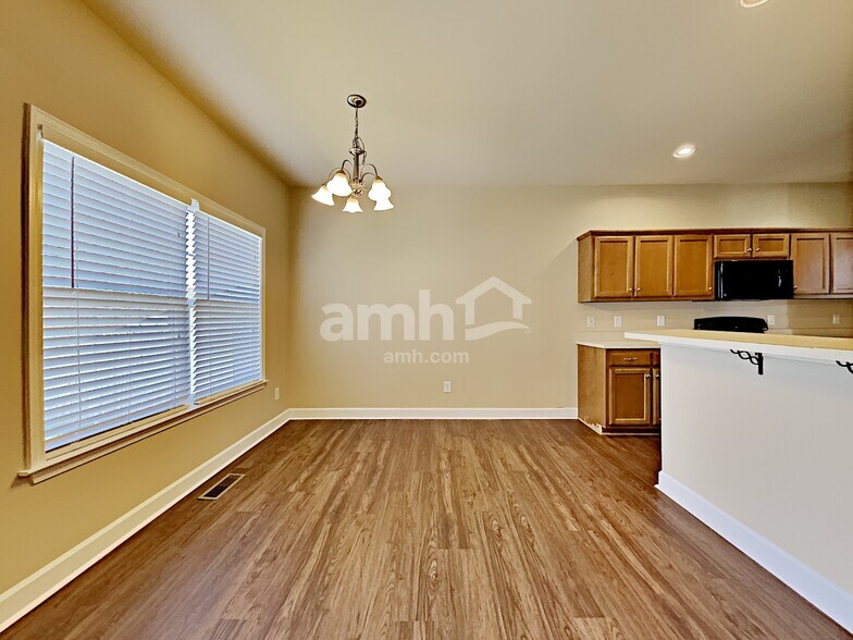 Building Photo - 3106 Cathey Ct