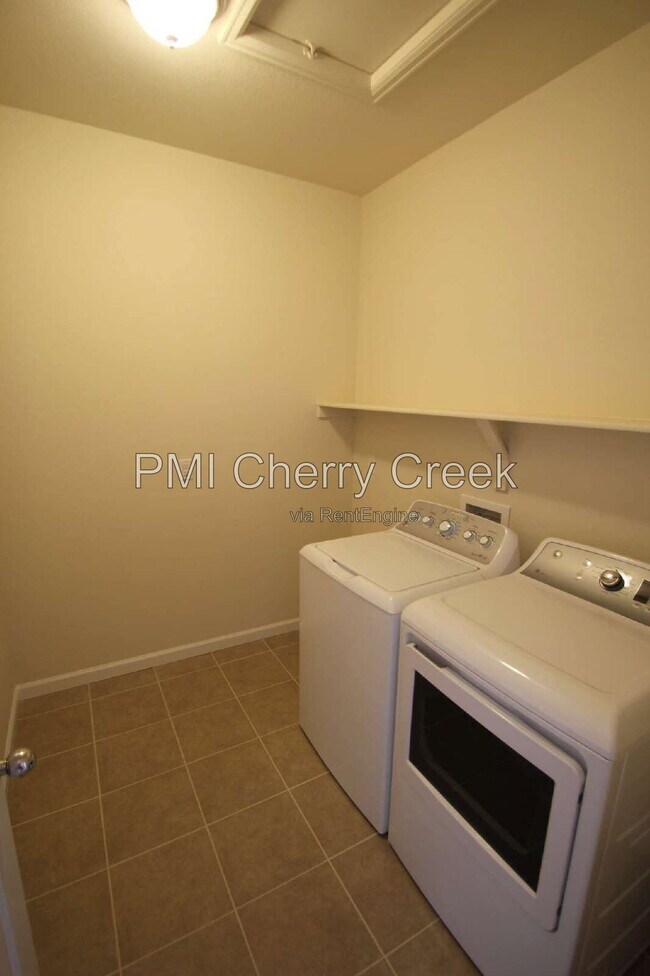 Building Photo - 3324 Youngheart Way