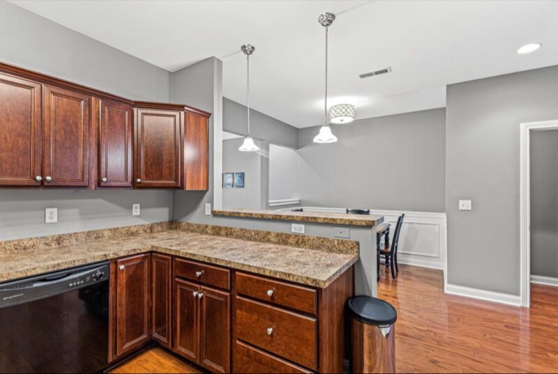 Building Photo - 4464 Stuart Hall Blvd