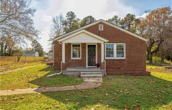 Building Photo - Beautiful Remodeled One-Story Home
