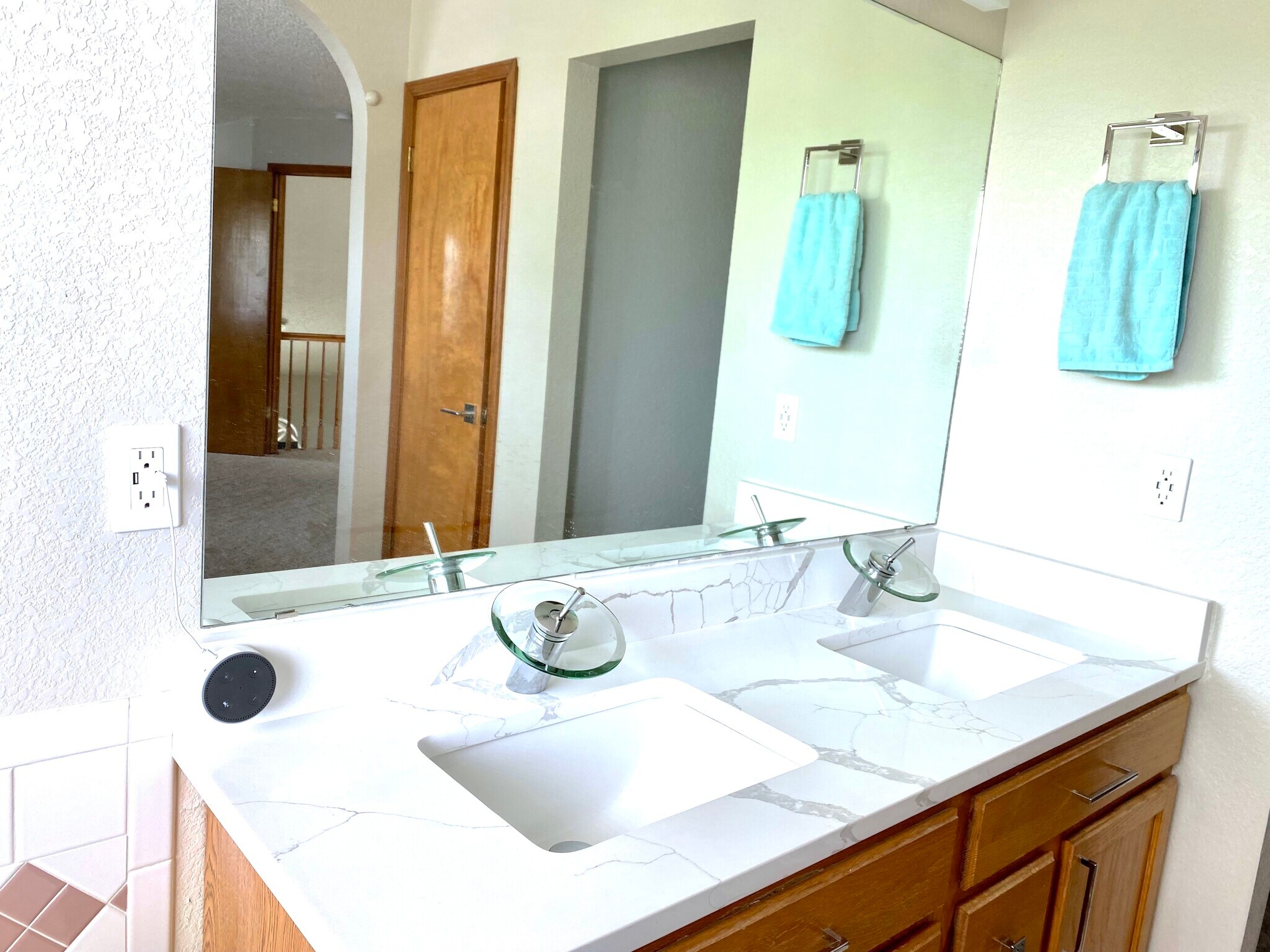 Building Photo - 2130 Silkwood Dr