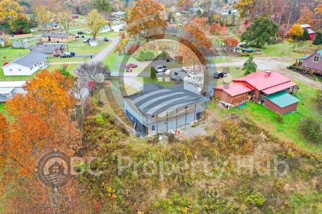 Building Photo - 97 Blakley Subdivision Rd