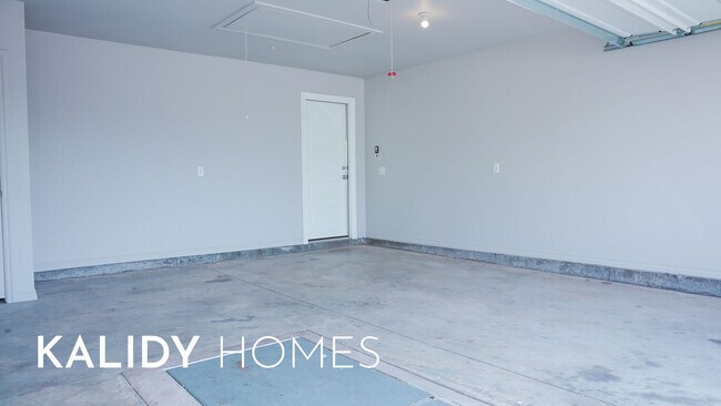 Building Photo - 5216 Bing Cir