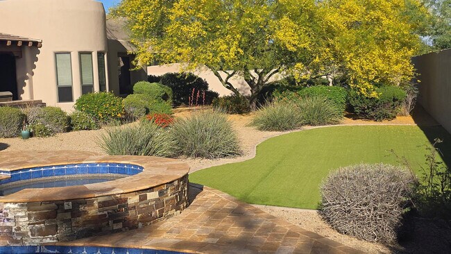 Building Photo - 4485 E Quail Brush Rd