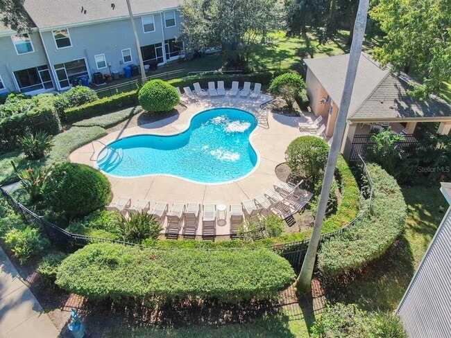 Building Photo - 2231 Golden Oak Ln