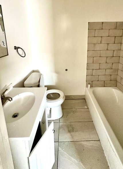 Building Photo - 25911 Michigan Ave