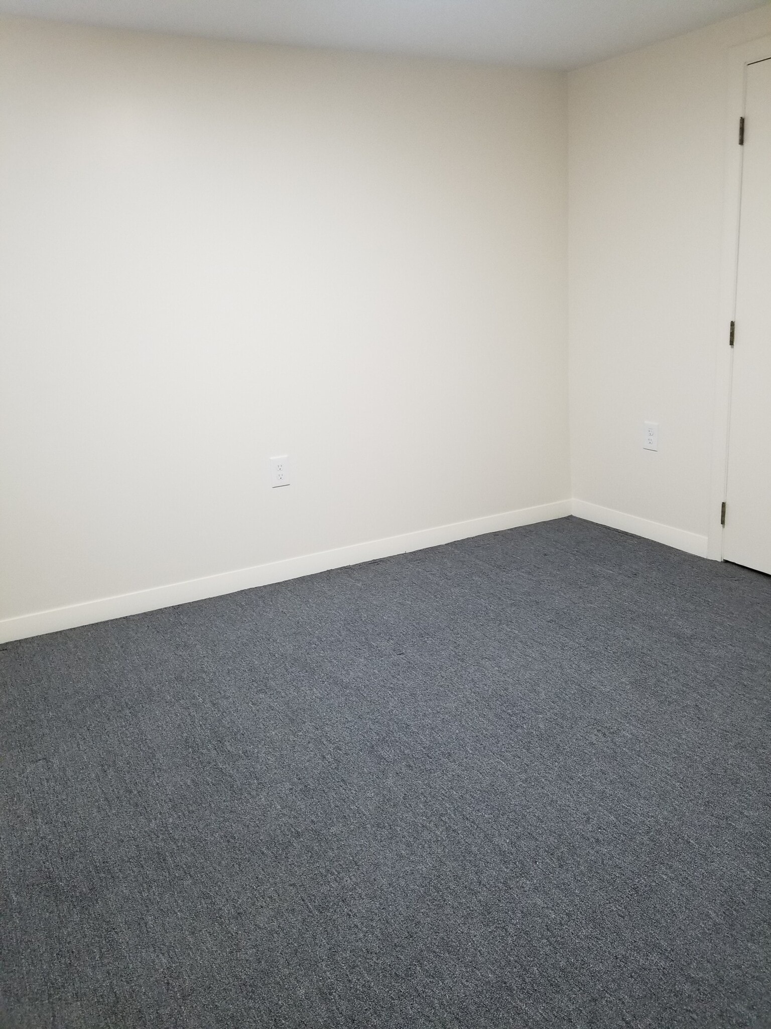 Building Photo - 76 Winter St