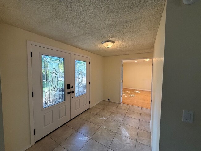 Building Photo - 2735 Almaden St