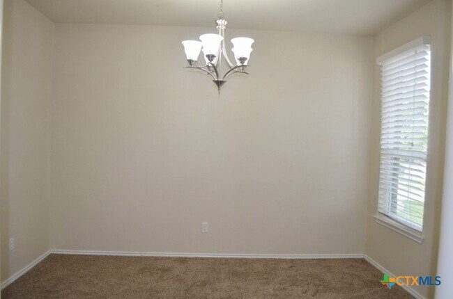 Building Photo - 4808 Green Meadow St