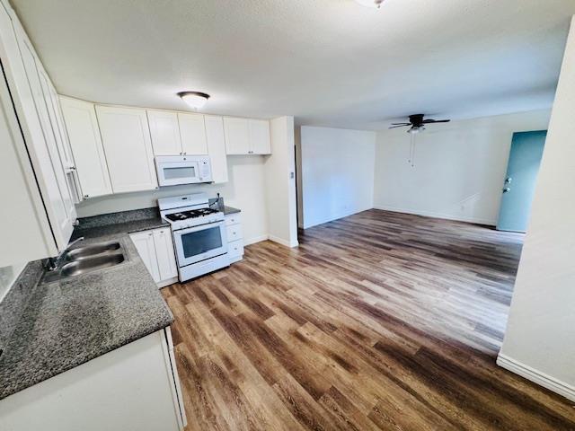 Interior Photo - 16131 Eucalyptus Ave