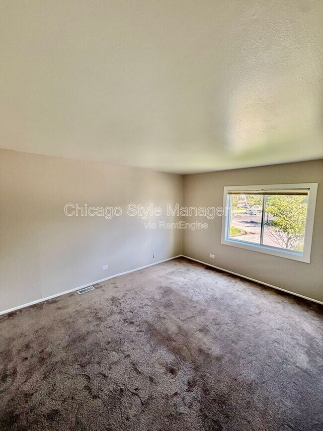 Building Photo - 748 Manteca Ct