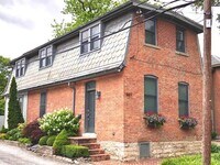 Building Photo - 669 S Grant Ave