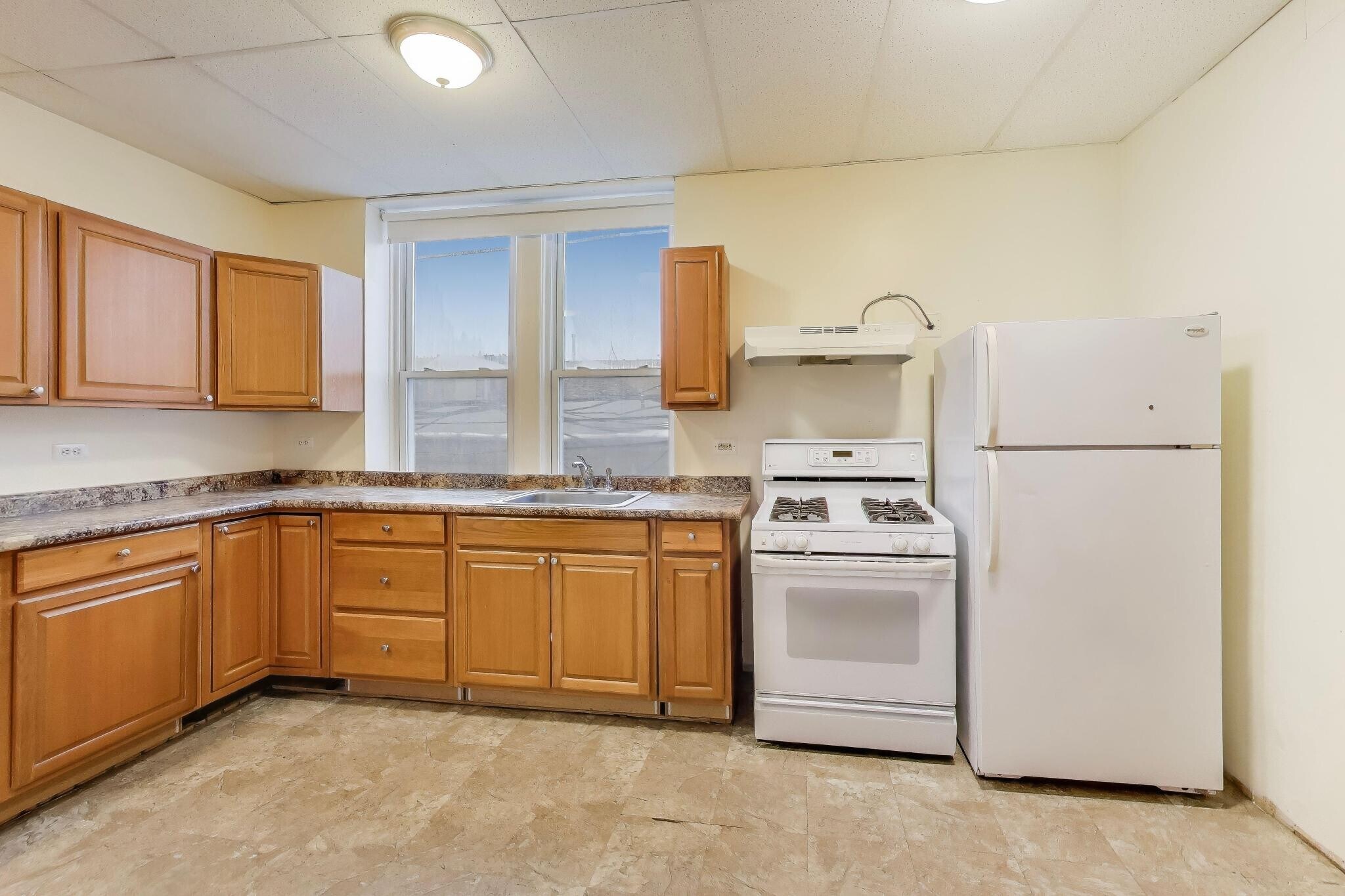 Building Photo - 3744 W 26th St