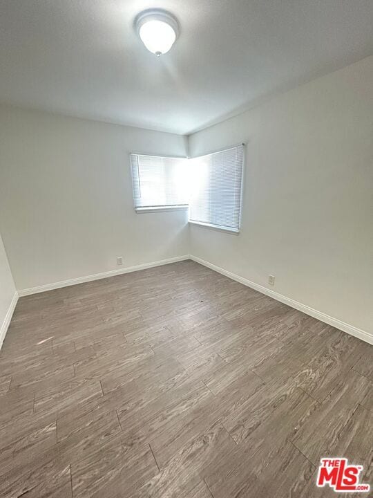 Building Photo - 10231 Darby Ave