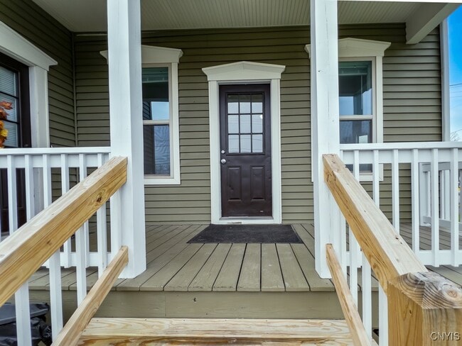 Building Photo - 9611 Brewerton Rd