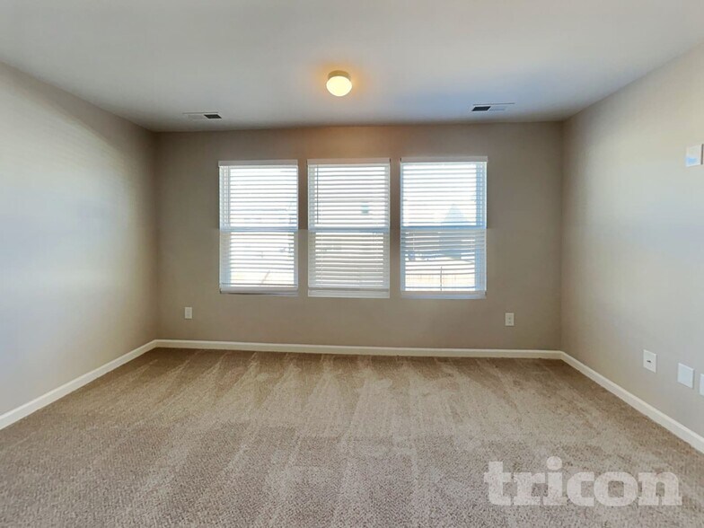 Building Photo - 2209 Osprey Ln