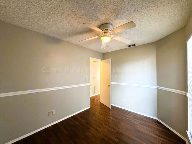 Building Photo - 153 Becky Thatcher Ct