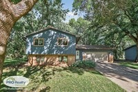 Building Photo - 4 Bedroom Home **50% off December's Rent with a December 2025 Move In**