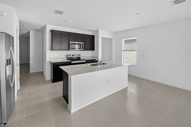 Building Photo - 6784 SW 90th Lp