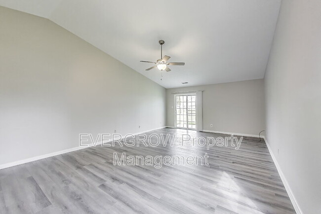 Building Photo - 8033 Painted Pony Dr