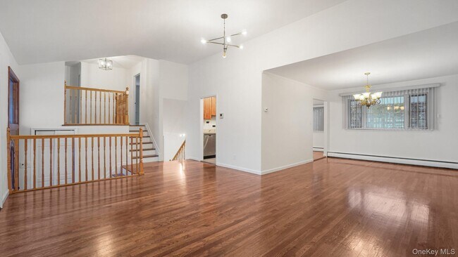 Building Photo - 22 Marshall Ln