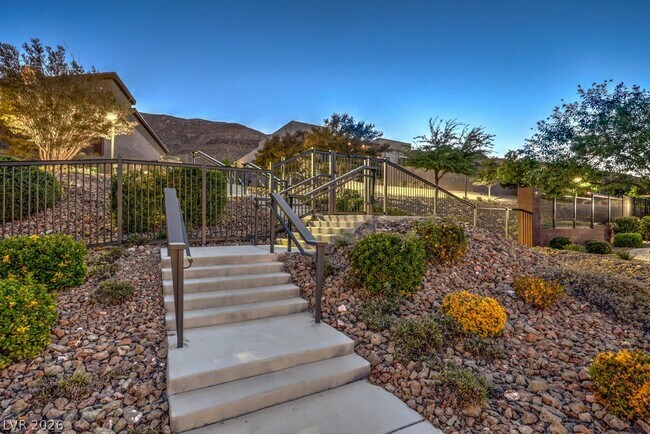 Building Photo - 10494 Calico Terrace Ave