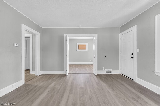 Building Photo - 4797 E 84th St