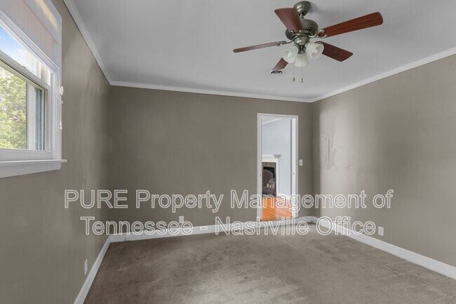 Building Photo - 4402 Saunders Ave