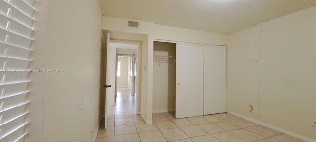 Building Photo - 15320 SW 106th Terrace