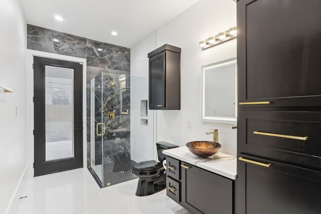 Building Photo - 3902 Charleston St