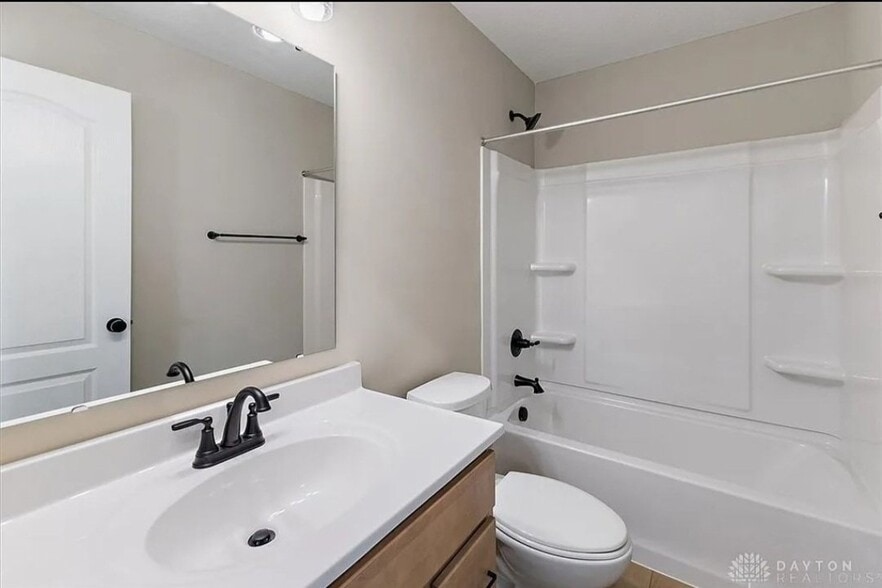 Building Photo - 4232 Apple Branch Dr