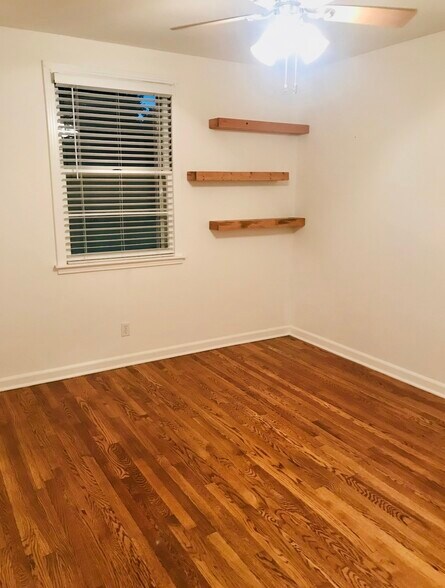Bedroom 1 - 633 Bel Air Dr