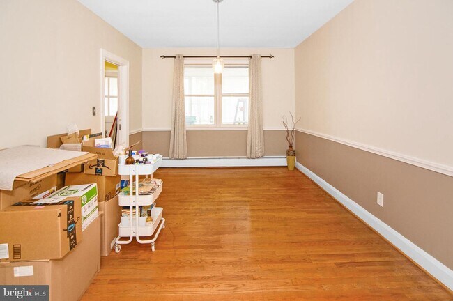 Building Photo - 6303 Walther Ave