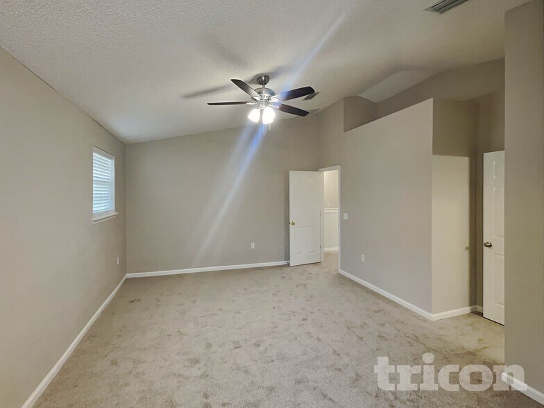 Building Photo - 3346 Double Ln