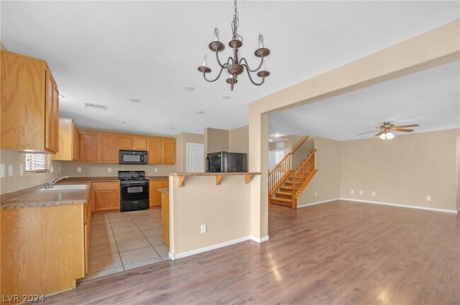 Building Photo - 7827 N Brodie Castle Ct