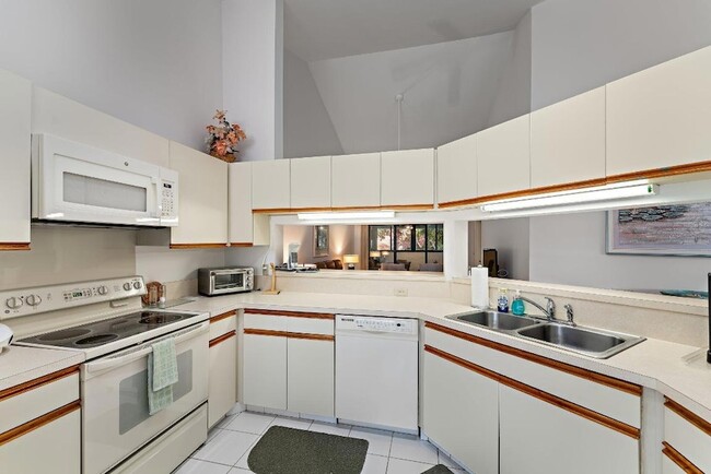 Building Photo - 101 Sea Oats Dr