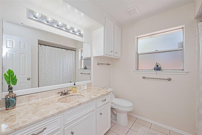 Building Photo - 8018 Zimmermann Dr