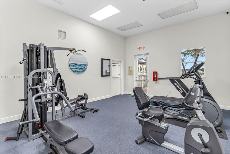 Building Photo - 4465 SW 160th Ave