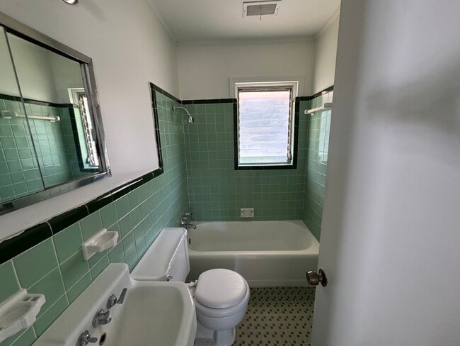 Building Photo - 1276 Denton Rd