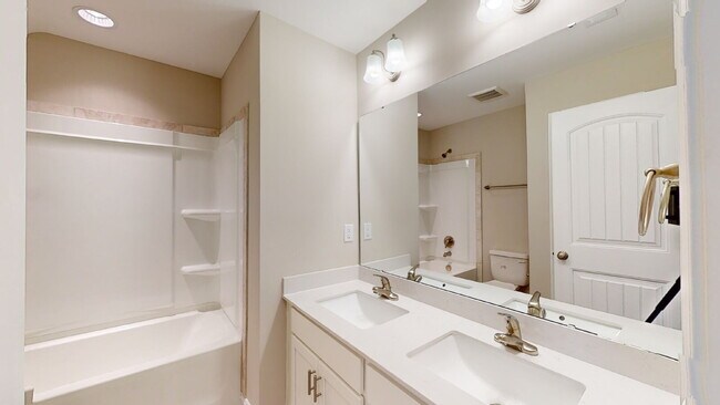 Building Photo - 2608-D Sailor Rose Ln