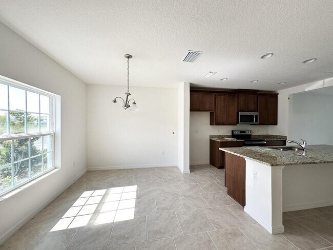 Building Photo - 1159 Sand Torch Cir