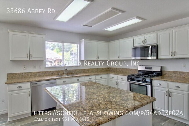 Building Photo - 33686 Abbey Rd