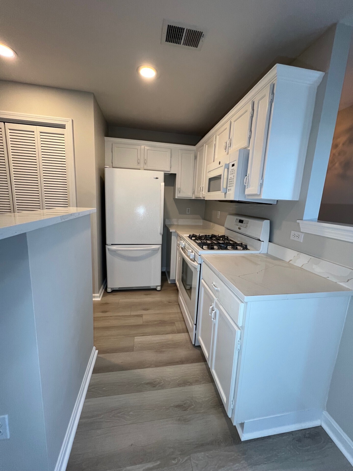 Building Photo - 134 Tyson Commons Ln