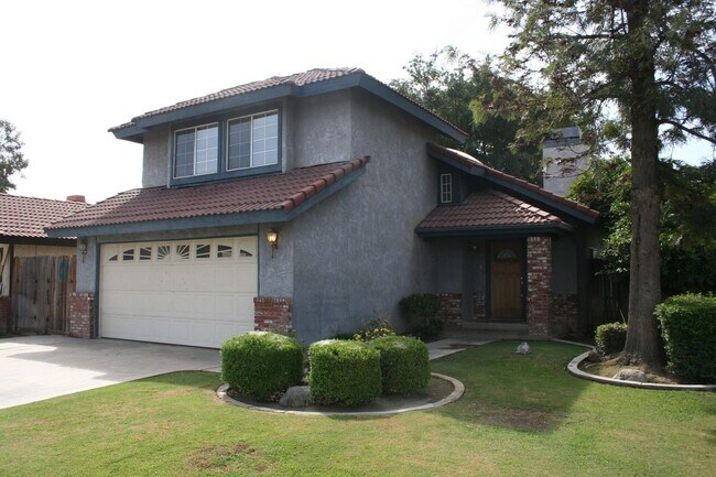 Building Photo - 4615 Gardenwood Ln