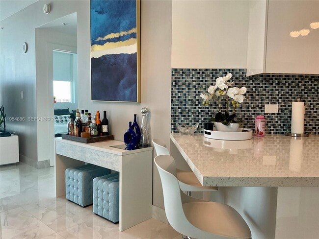 Building Photo - 140 S Dixie Hwy