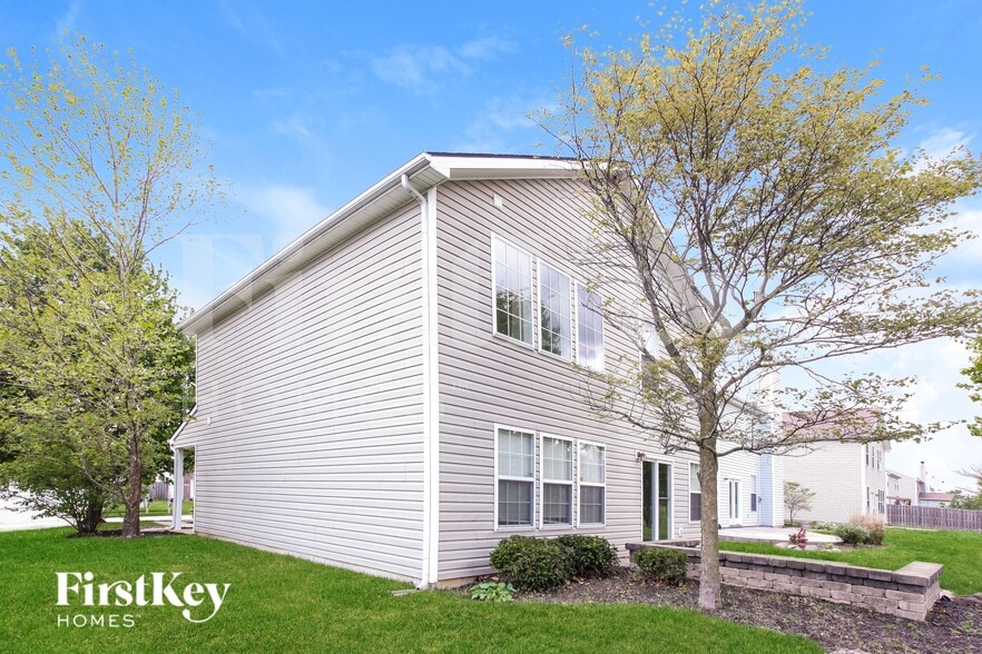 Building Photo - 3807 Tartan Trail