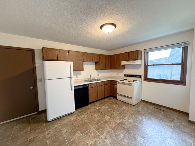 Building Photo - 4526 Speros Ln