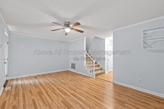 Building Photo - 207 Bay Dr
